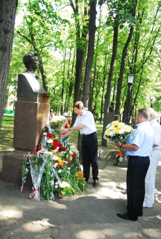 Mihai Eminescu, comemorat la Chişinău